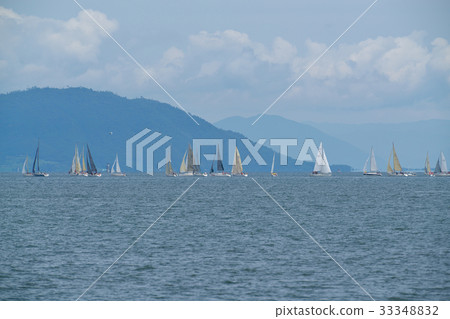 Yacht race 33348832