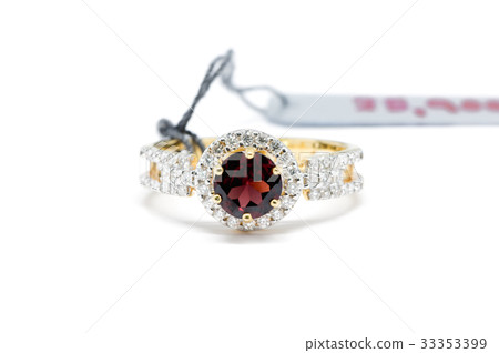 Red Diamond with white diamond and gold ring 33353399