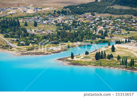 Lake Tekapo view from Mount John 33353657
