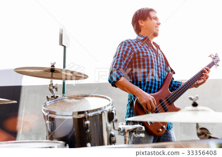 Love my music Love my music 33356408