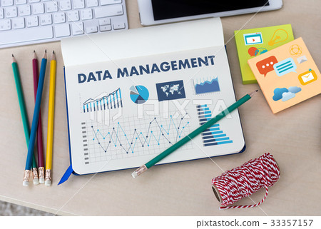 DATA MANAGEMENT File Database Cloud 33357157