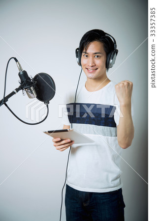 Vocal lessons 33357385