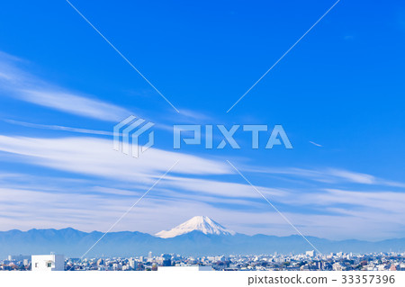 Mt. Fuji seen from Tokyo 33357396
