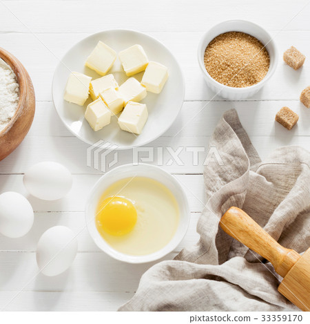 Baking ingredients, ingredients for making bread 33359170