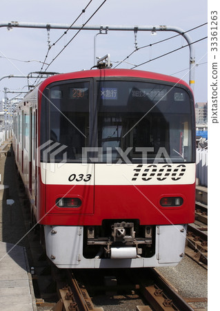 Keikyu Main Line 1000 stuck in Keikyu Airport Line due to the Keikyu Main Line human injury Keikyu Main Line 1000 stuck in Keikyu Airport Line due to the Keikyu Main Line human injury 33361263