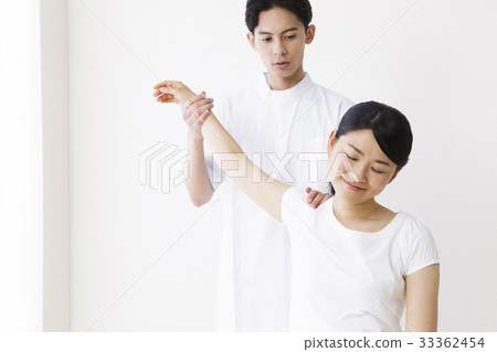 身體機械手按摩脊椎按摩治療整骨療法男性白背 33362454