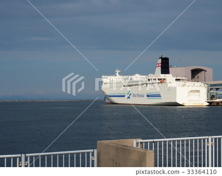 Ferry Azarea Otaru Port 33364110