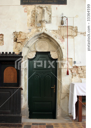 Door of Sacristy 33364599
