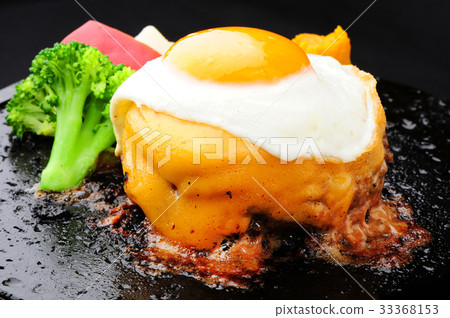 芝士漢堡和煎蛋 芝士漢堡和煎蛋 33368153