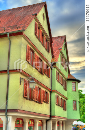 Typical houses in Tubingen - Baden Wurttemberg 33370615
