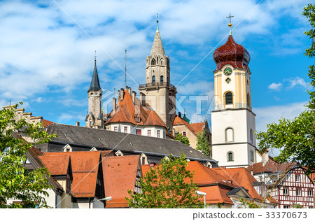 View of St. Johann Church and the Castle in 33370673