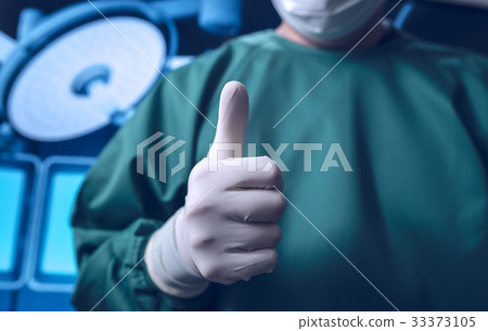 Surgery image photo 33373105