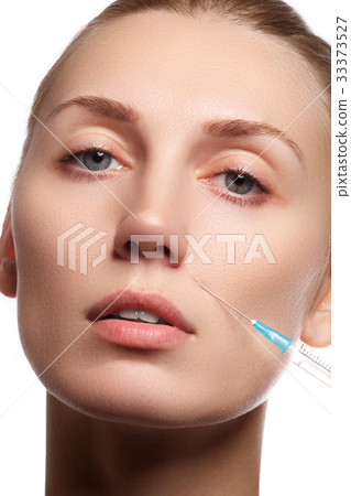 Portrait of young woman.Beauty fashion model. Portrait of young woman.Beauty fashion model. 33373527