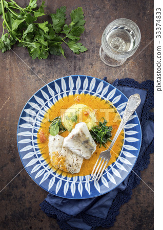 Fishsoup with Mashed Potatoes 33374833