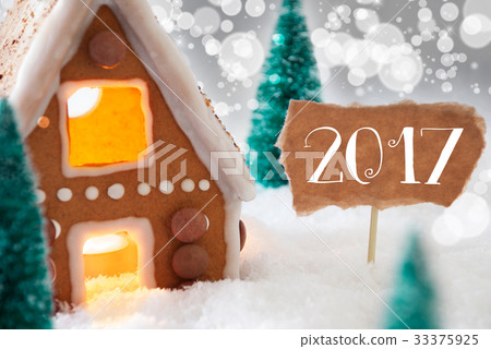 Gingerbread House, Silver Background, Text 2017 Gingerbread House, Silver Background, Text 2017 33375925