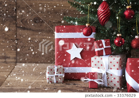 Christmas Tree With Presents And Balls, Snowflakes Christmas Tree With Presents And Balls, Snowflakes 33376029