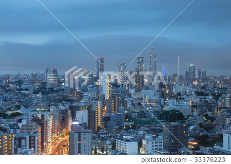 [Ikebukuro area] Cloudy sky 33376223
