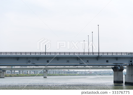 Komatsugawa Ohashi over Arakawa 33376775