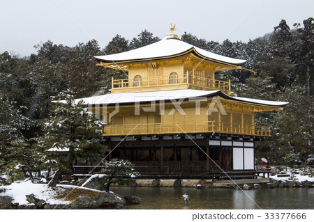 金閣寺的雪景 33377666