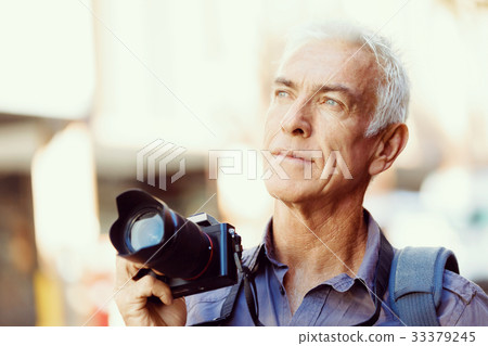 Looking for good shoots 33379245