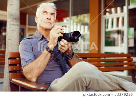 Looking for good shoots 33379256