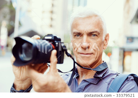 Looking for good shoots 33379521