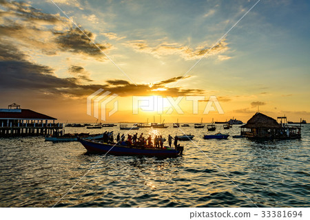 石頭城的日落（坦桑尼亞桑給巴爾） 33381694