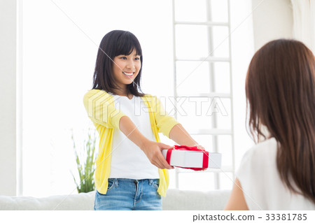 父女兒和禮物 父女兒和禮物 33381785