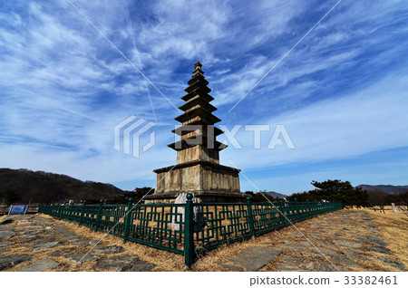 Chungju Top-pagoda七層塔(國寶6號),Chungpung歷史公園,忠州市,忠北,韓國 Chungju Top-pagoda七層塔(國寶6號),Chungpung歷史公園,忠州市,忠北,韓國 33382461