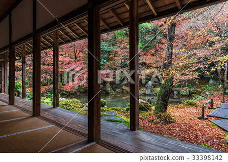 京都蓮花寺在秋天 33398142