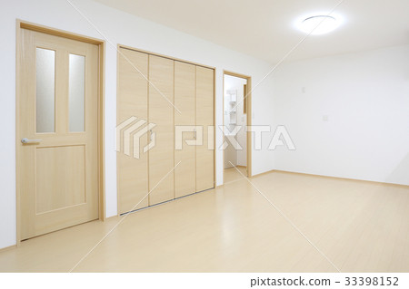 New house Living-dining kitchen and washroom 33398152