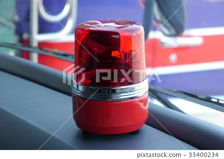 儀表板安裝型貼片燈（用於工程車輛） 33400234