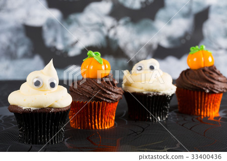 Halloween Cupcakes Halloween Cupcakes 33400436