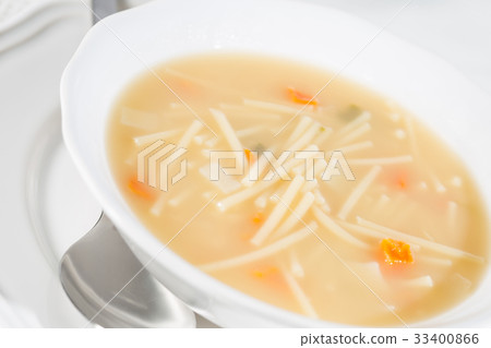 Dish soup 33400866