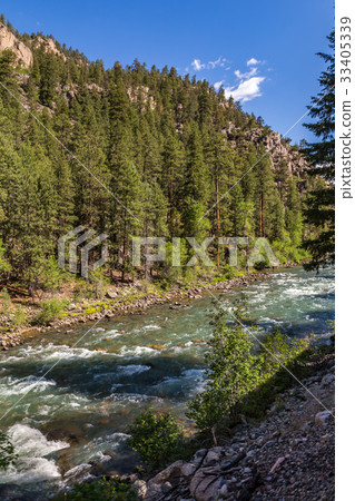 A trip up the Animas River A trip up the Animas River 33405339