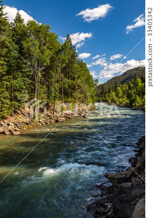 A trip up the Animas River 33405342