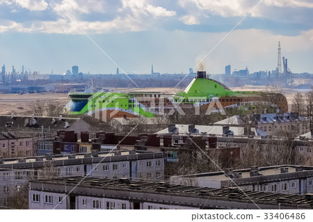 Green cruise liner Green cruise liner 33406486