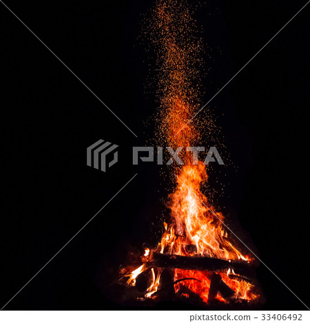 Campfire with sparks Campfire with sparks 33406492