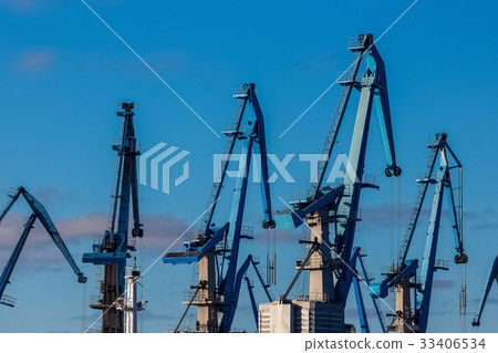 Blue cargo cranes Blue cargo cranes 33406534