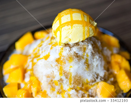 Mango ice Mango ice 33412193