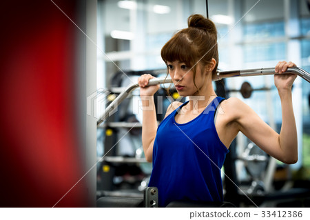 Young woman, gym, fitness 33412386