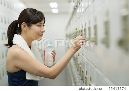 Sports club woman locker room gym image 33413574