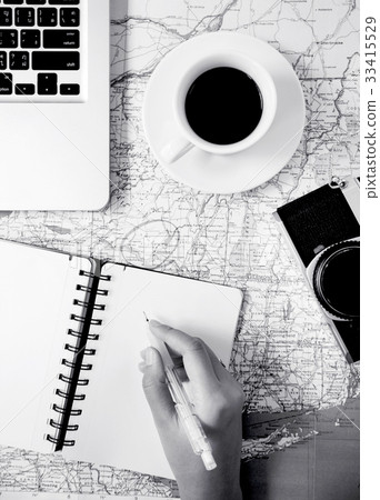 Writing note on map with accessories  33415529