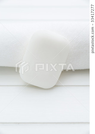 溫泉浴肥皂,毛巾的圖像 溫泉浴肥皂,毛巾的圖像 33417277