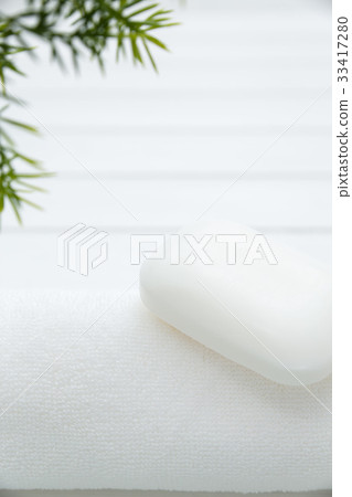 溫泉浴肥皂,毛巾的圖像 溫泉浴肥皂,毛巾的圖像 33417280