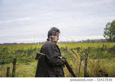 hunter on the hunt hunter on the hunt 33417636