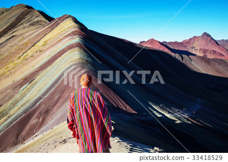 Rainbow mountain 33418529