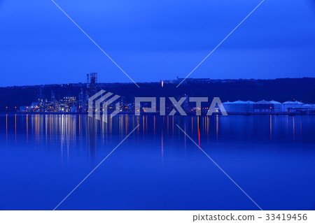 Muroran night view 33419456