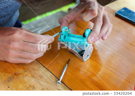 Fixing of vape device 33420204