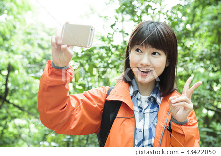 登山女孩徒步登山登山戶外徒步旅行 33422050